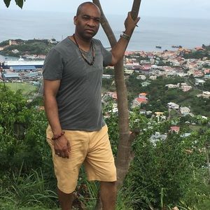 Meet your Posher, Christopher